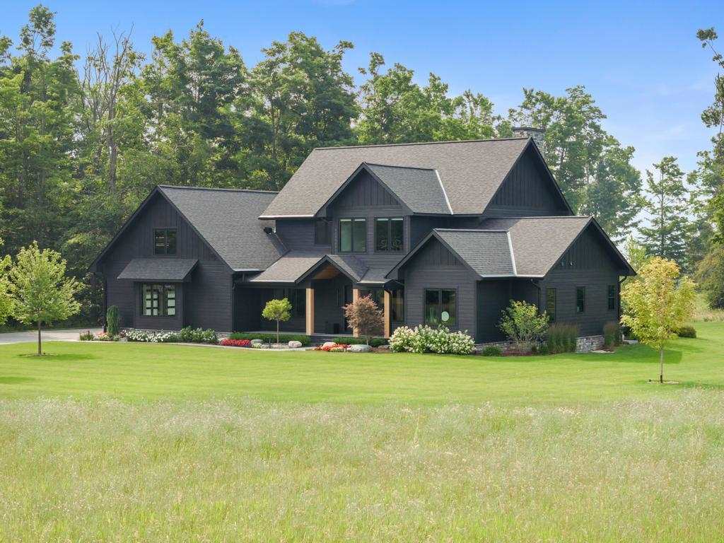 7825 Lindy Lane