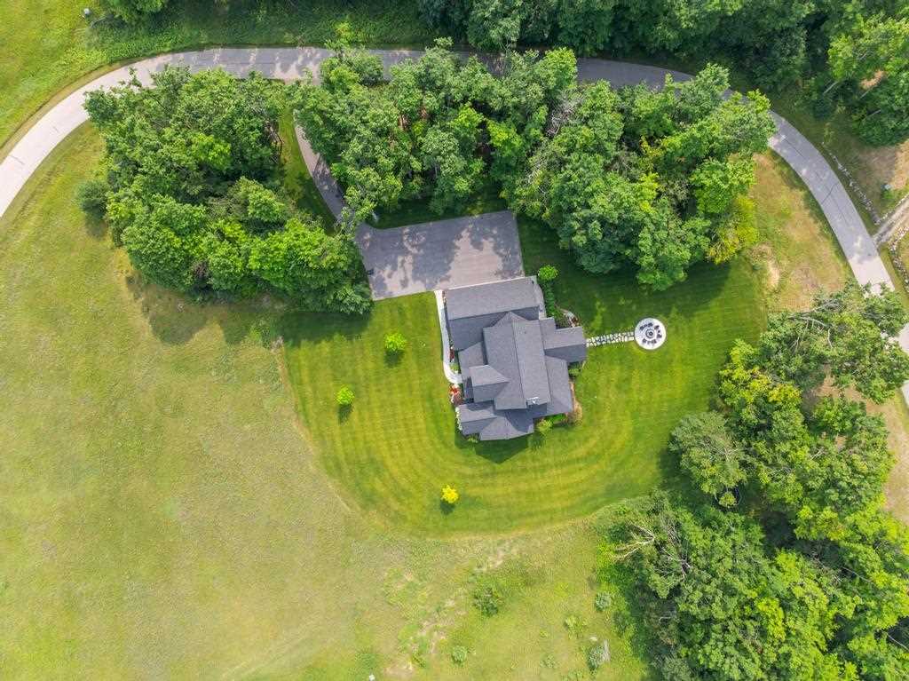 7825 Lindy Lane