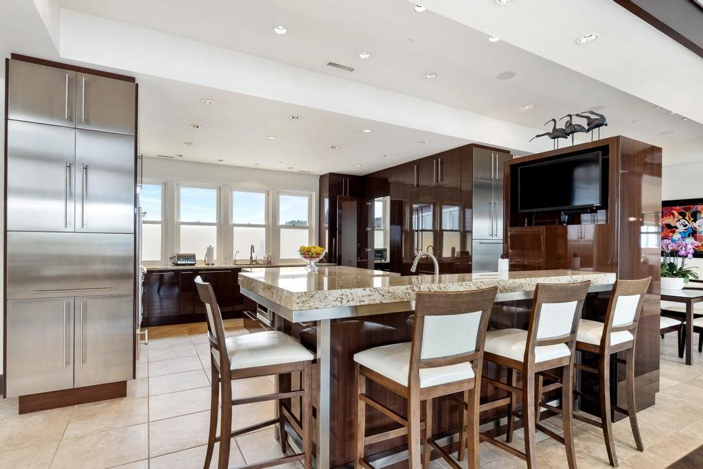 4205 Main Street Unit: 56