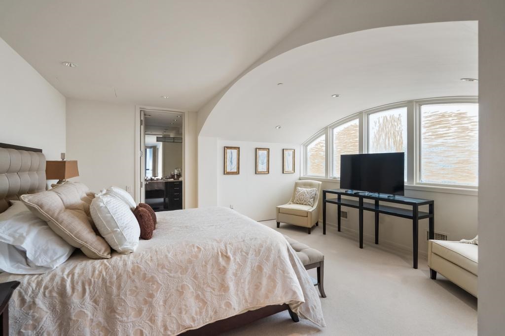 4205 Main Street Unit: 56