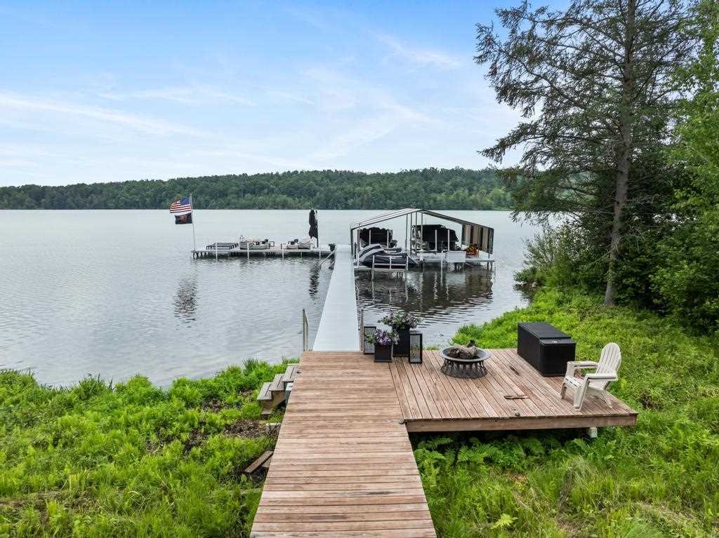 2342 Eagle Island Road