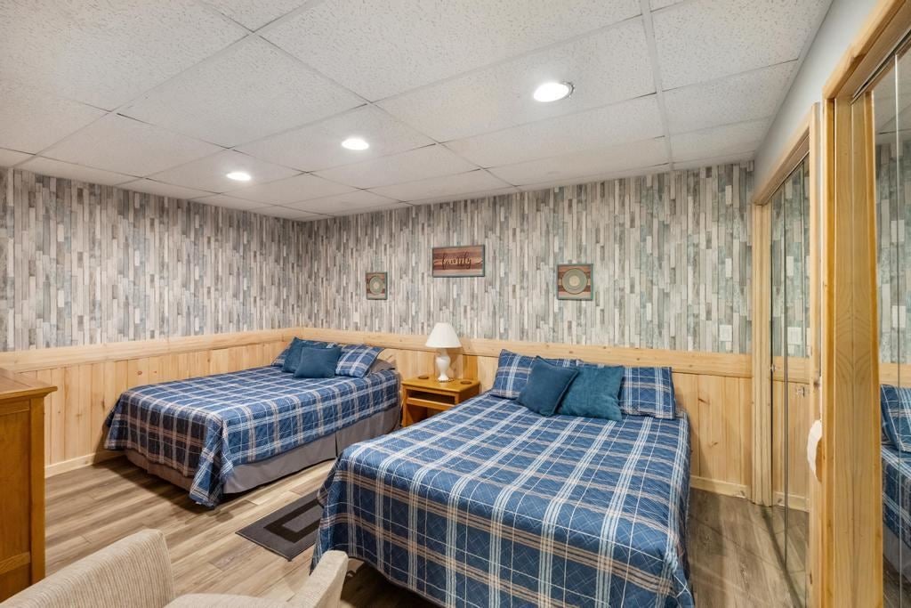 2658 Troon South
