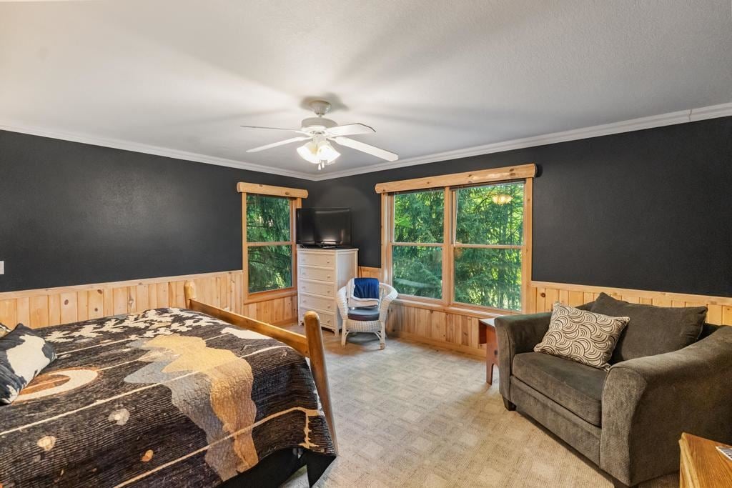 2658 Troon South