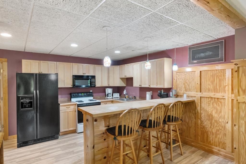 2658 Troon South