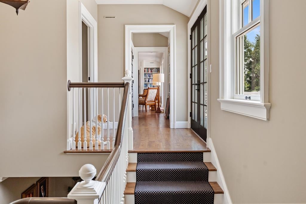 8111 Mulberry Lane