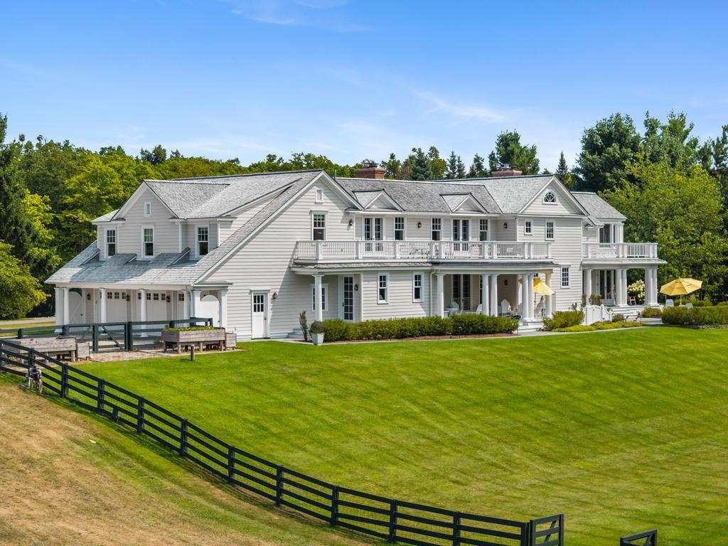 8111 Mulberry Lane