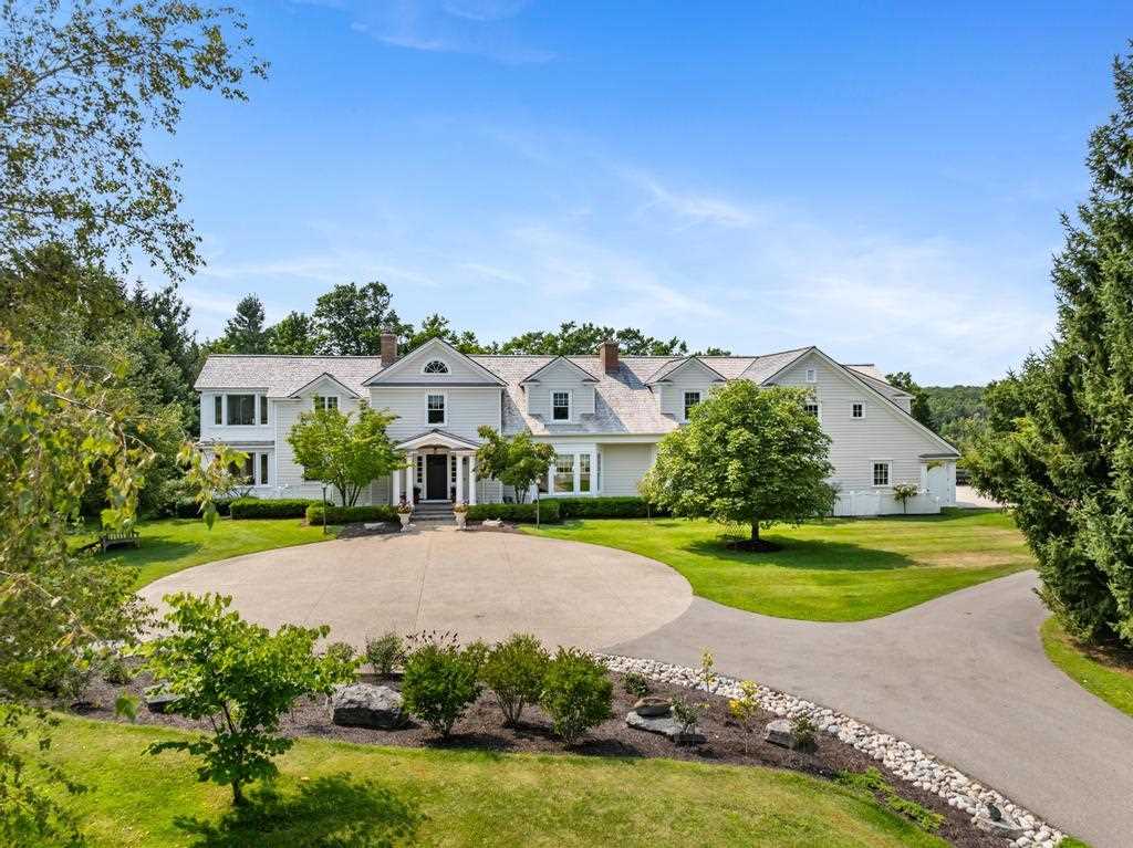8111 Mulberry Lane