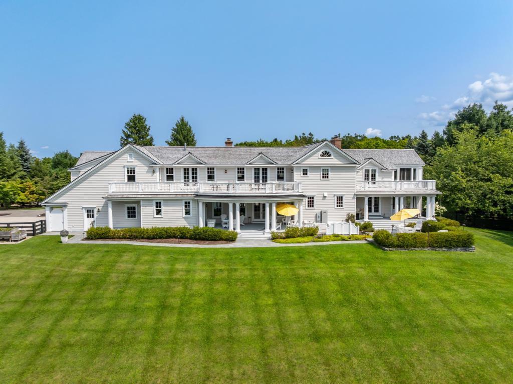 8111 Mulberry Lane