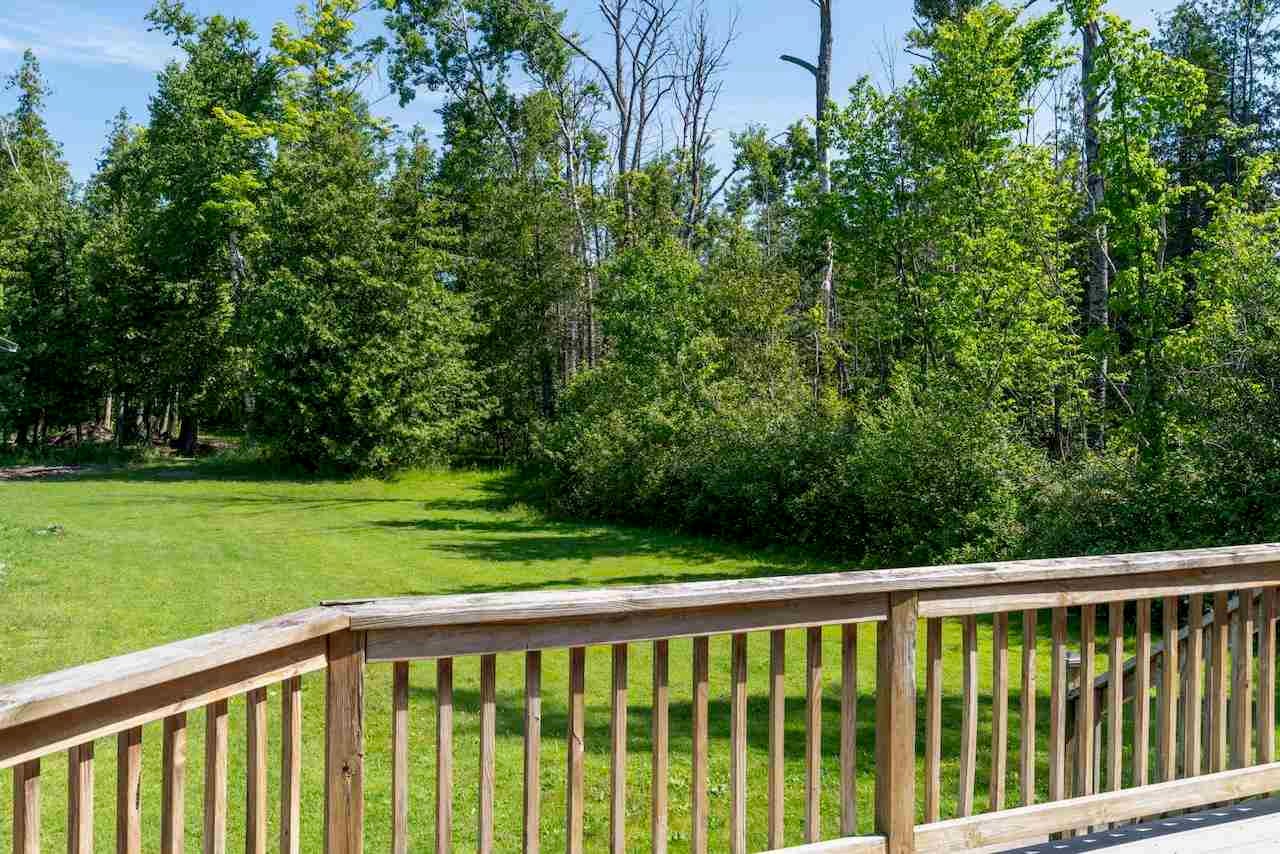 3899 Hiawatha Trail
