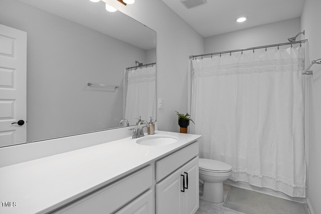 9008 Lee Brown Ridge Drive