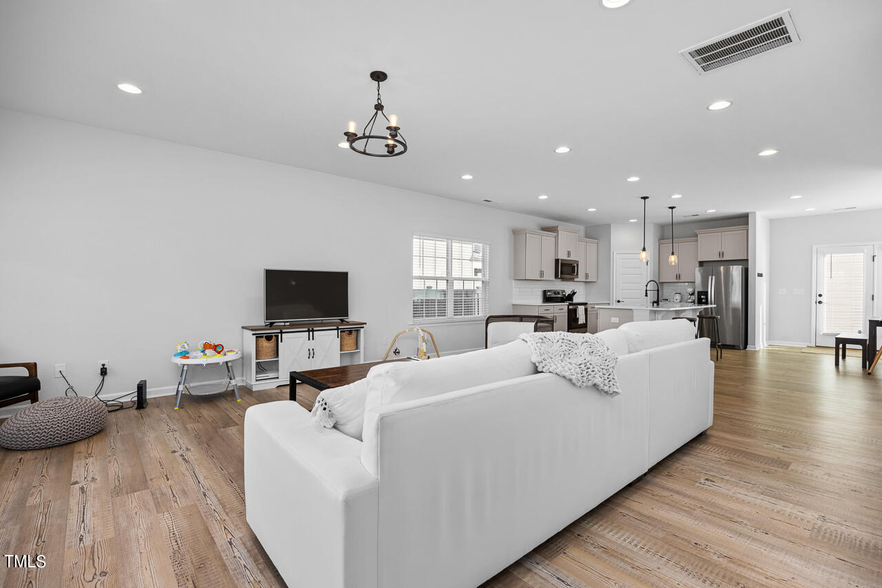 9008 Lee Brown Ridge Drive