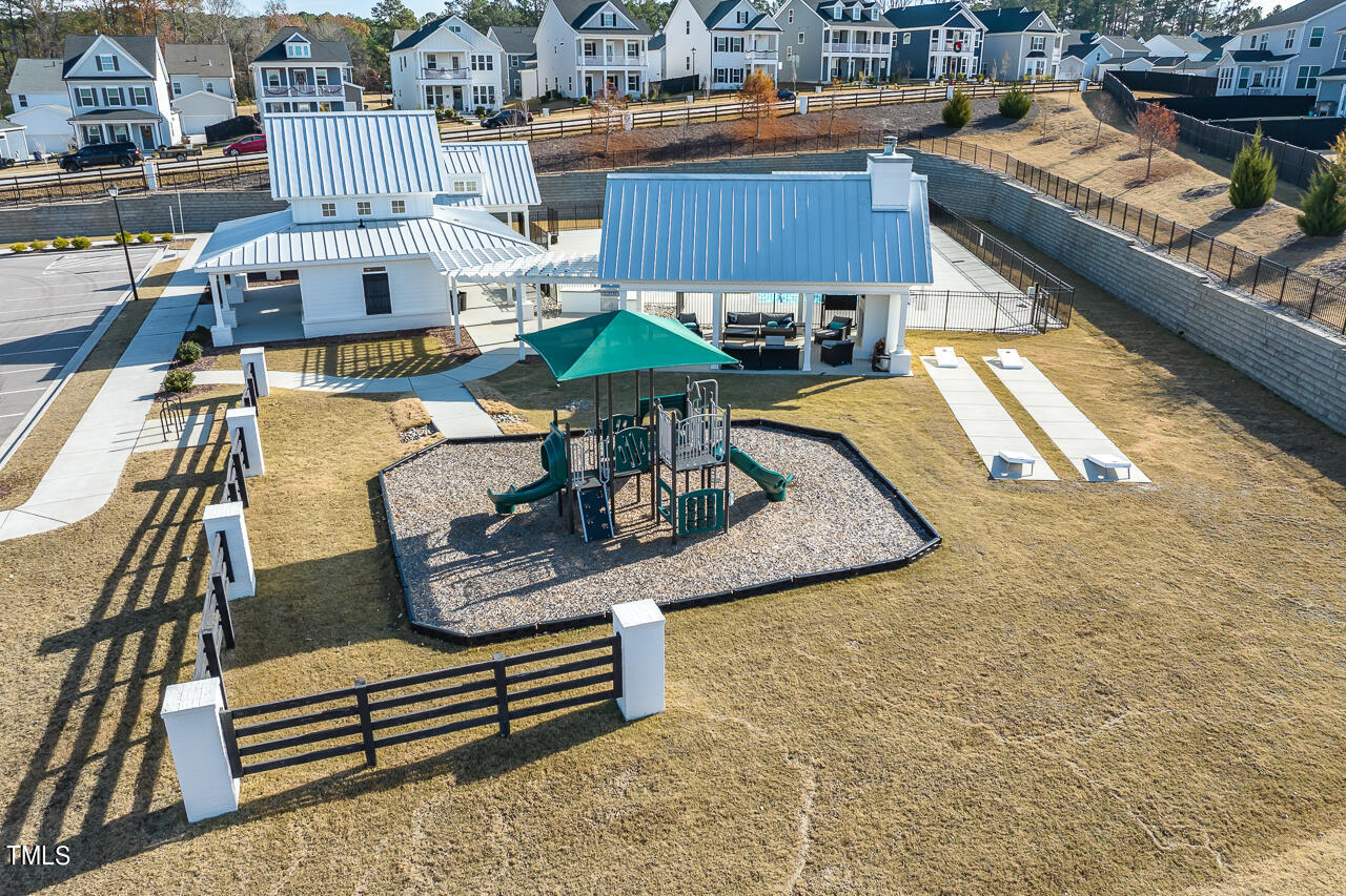 9008 Lee Brown Ridge Drive