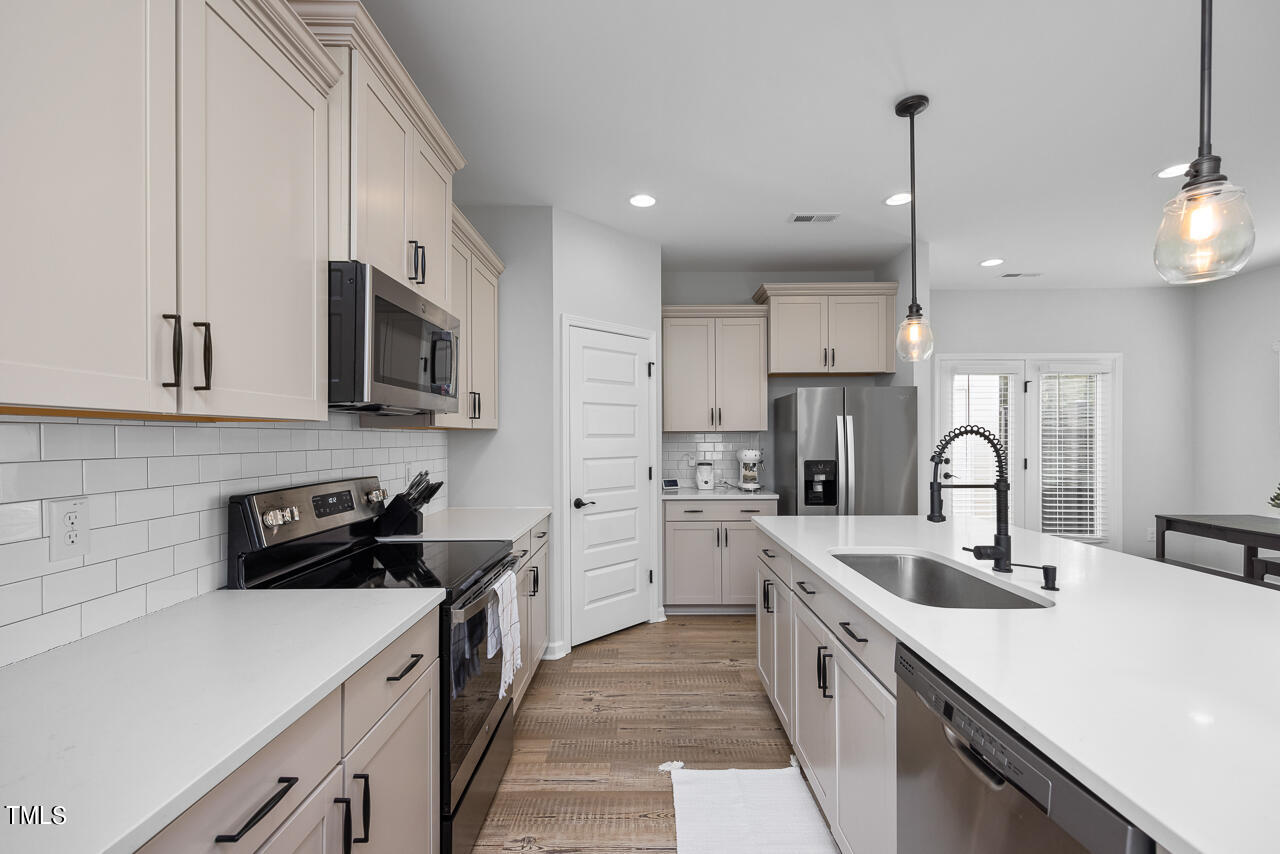 9008 Lee Brown Ridge Drive