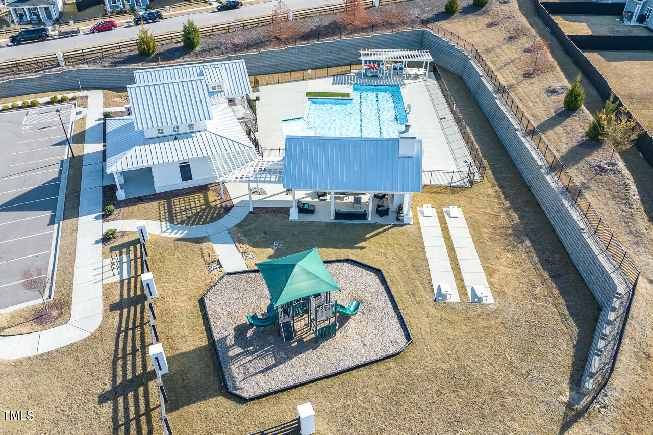 9008 Lee Brown Ridge Drive