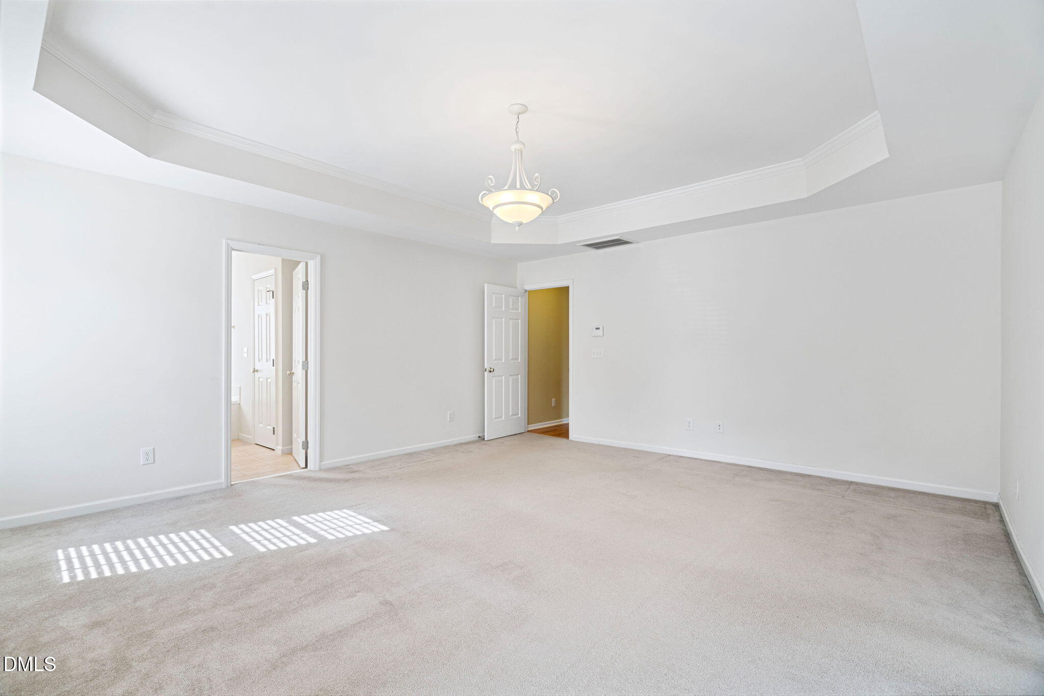 302 Peachtree Point Court