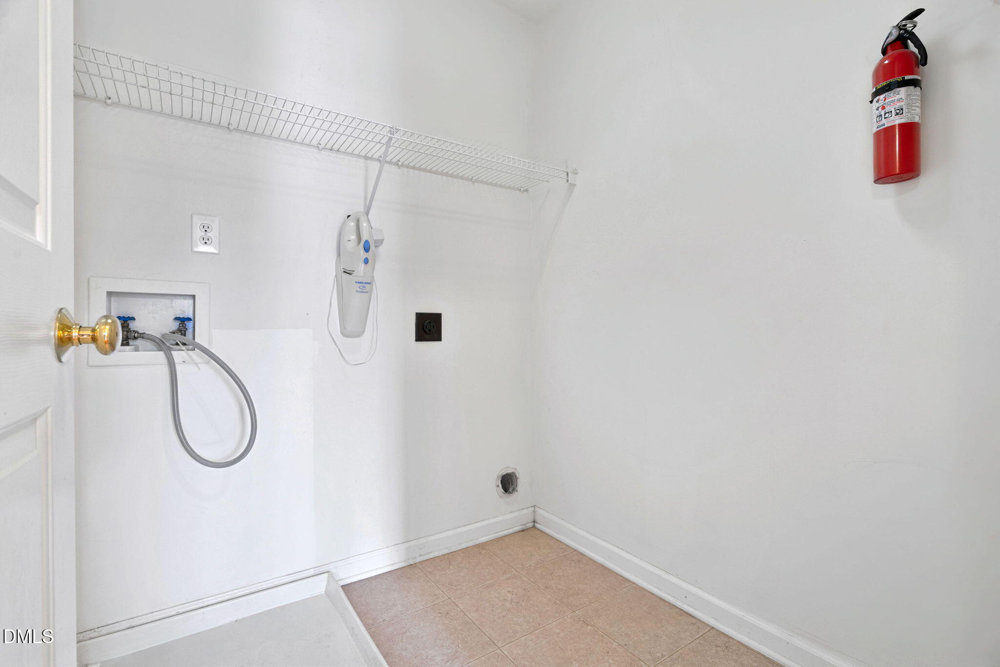 302 Peachtree Point Court