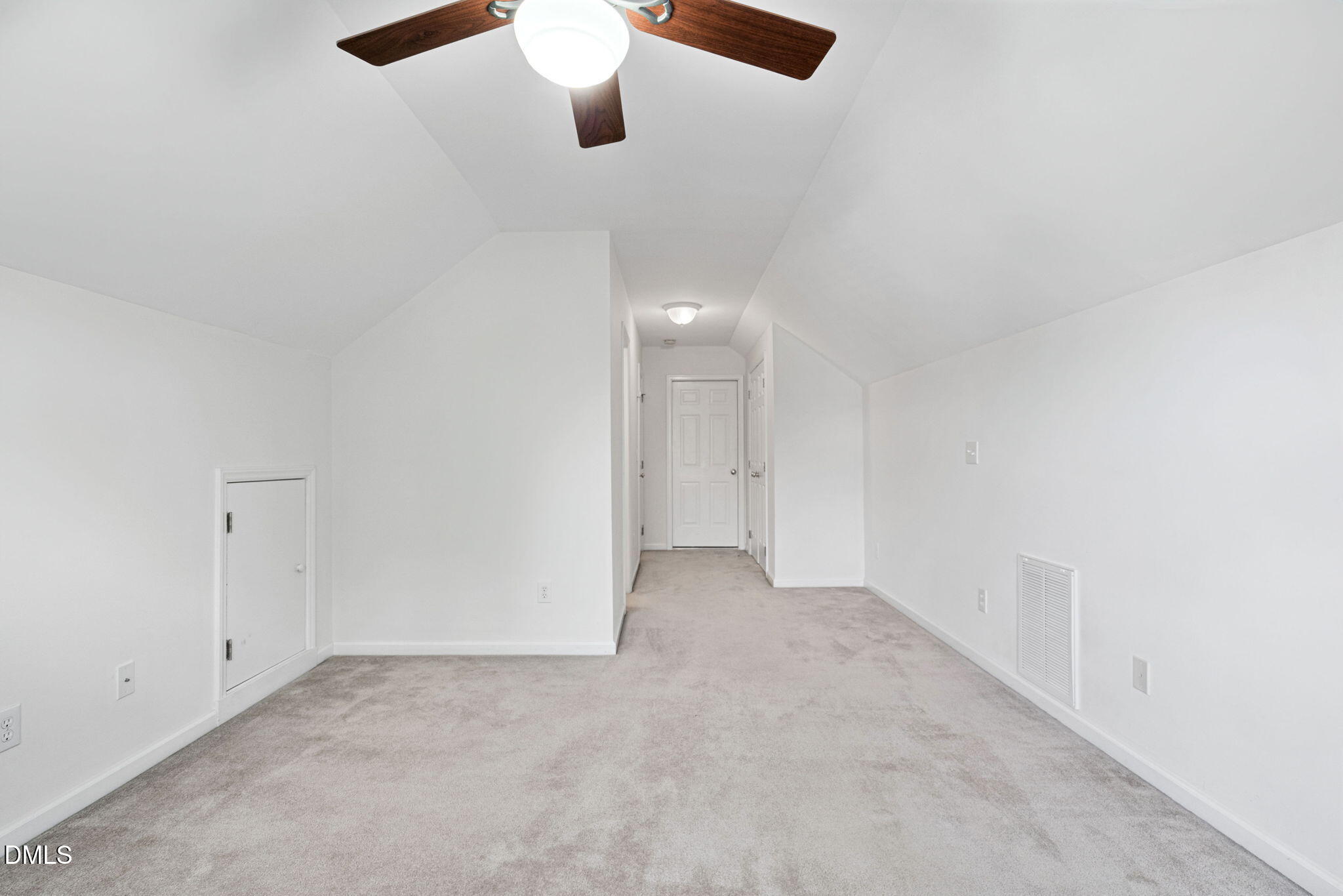 302 Peachtree Point Court