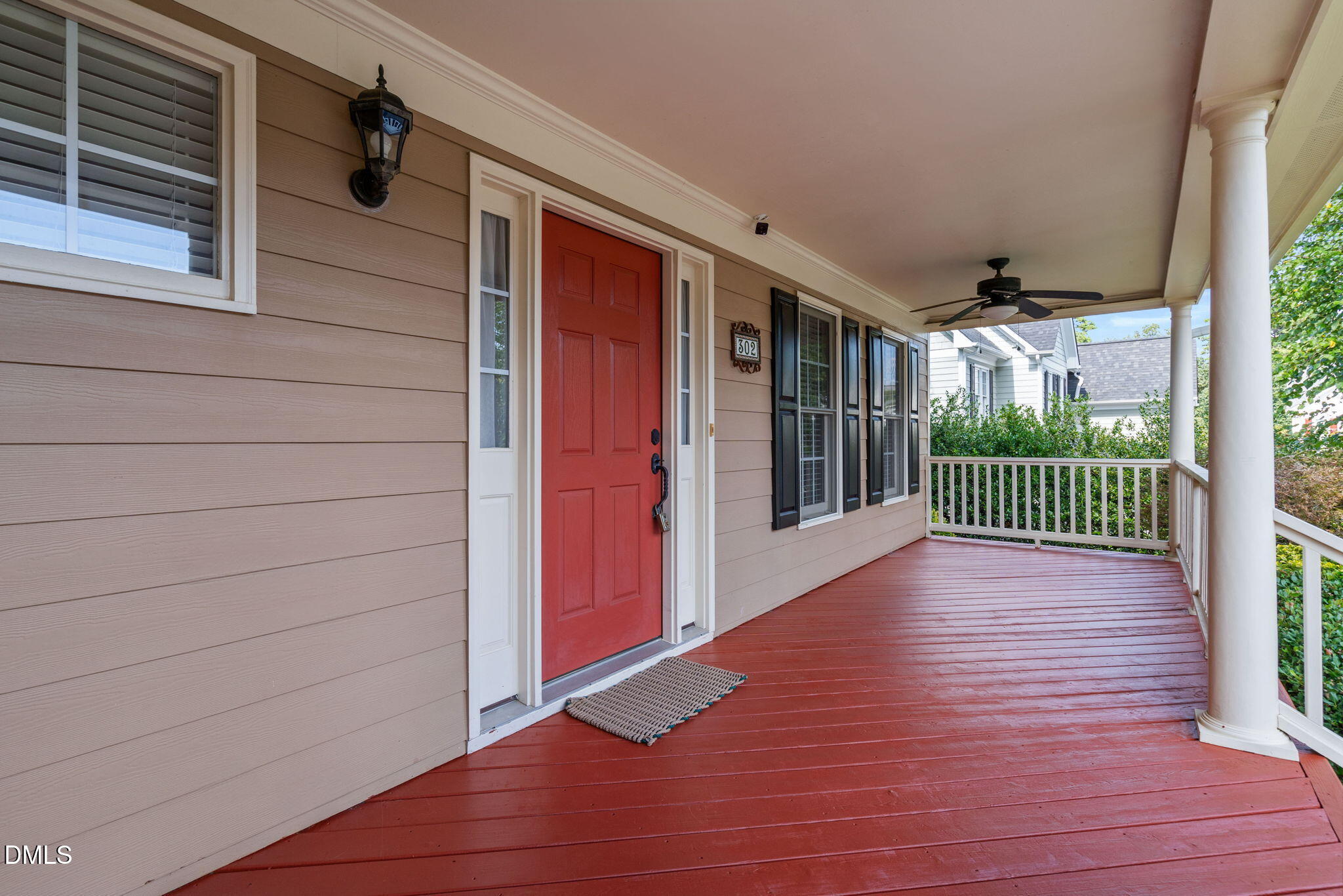 302 Peachtree Point Court