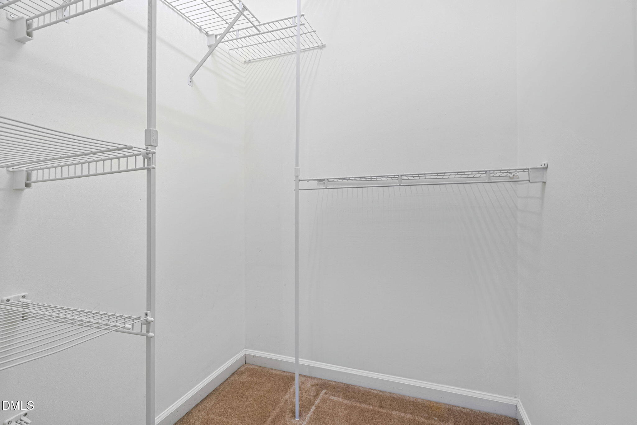 302 Peachtree Point Court