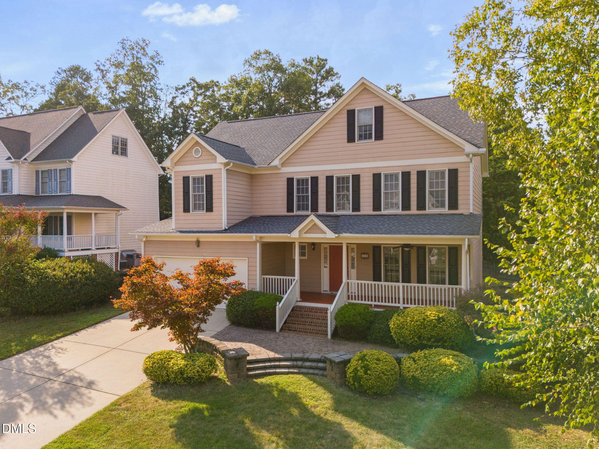 302 Peachtree Point Court