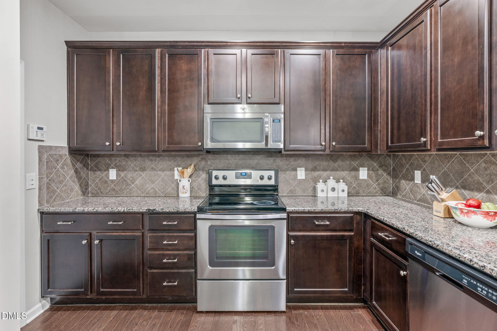 7224 Ladbrooke Street