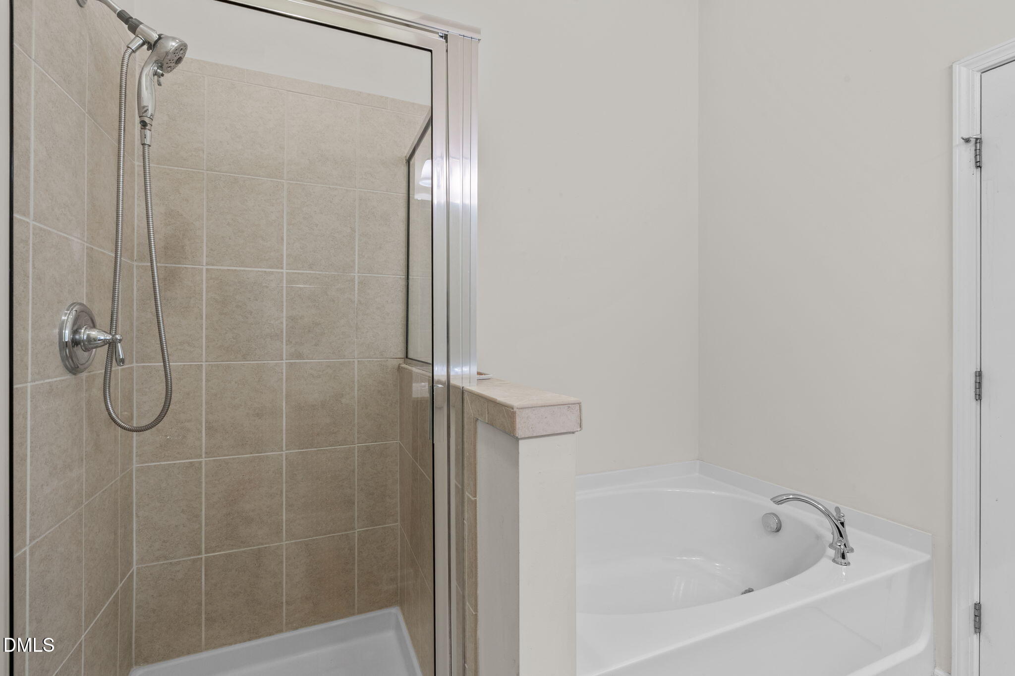 7224 Ladbrooke Street