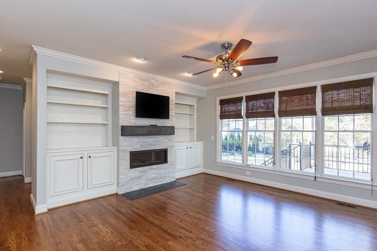 2420 Thurrock Drive