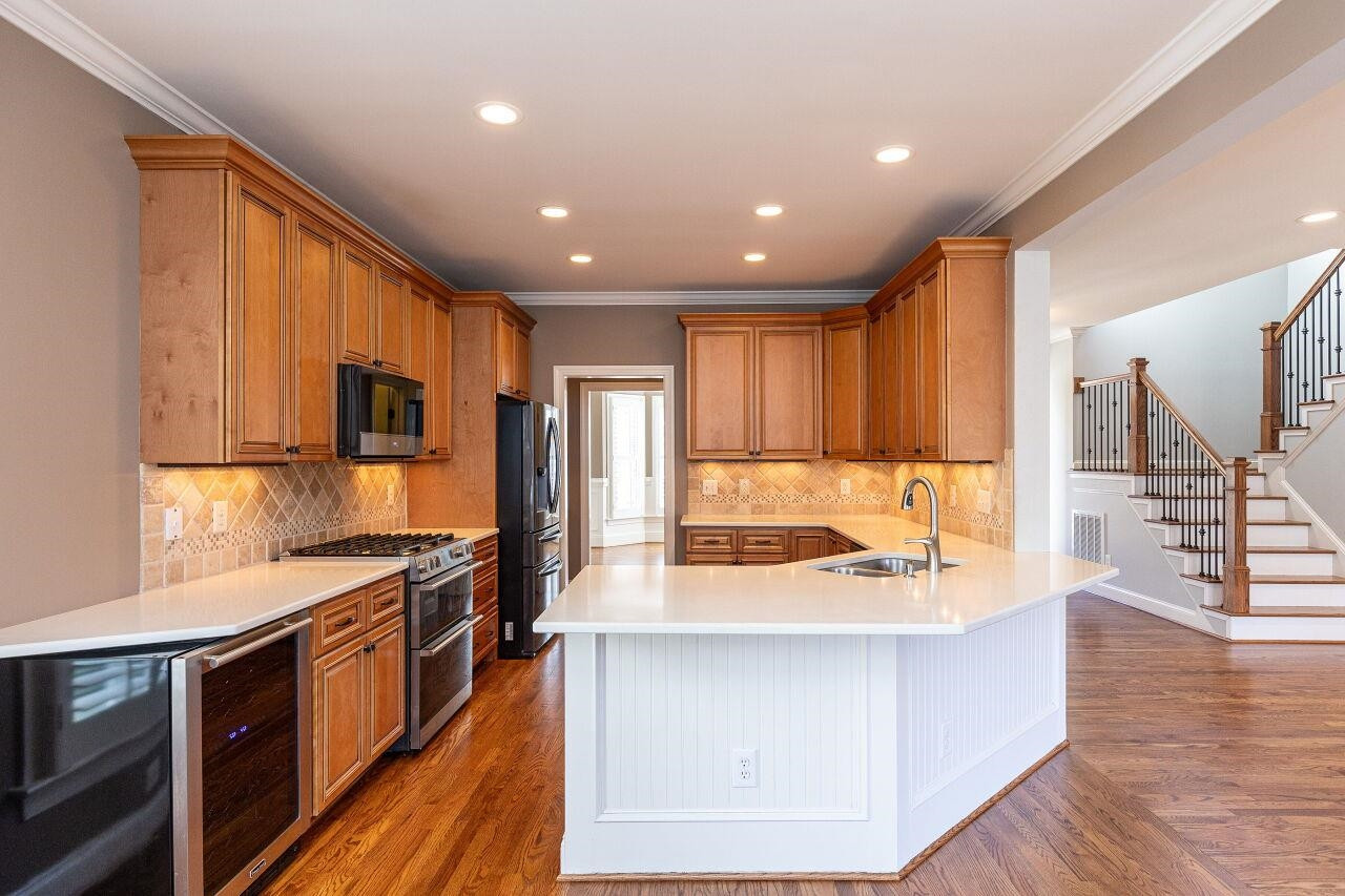 2420 Thurrock Drive