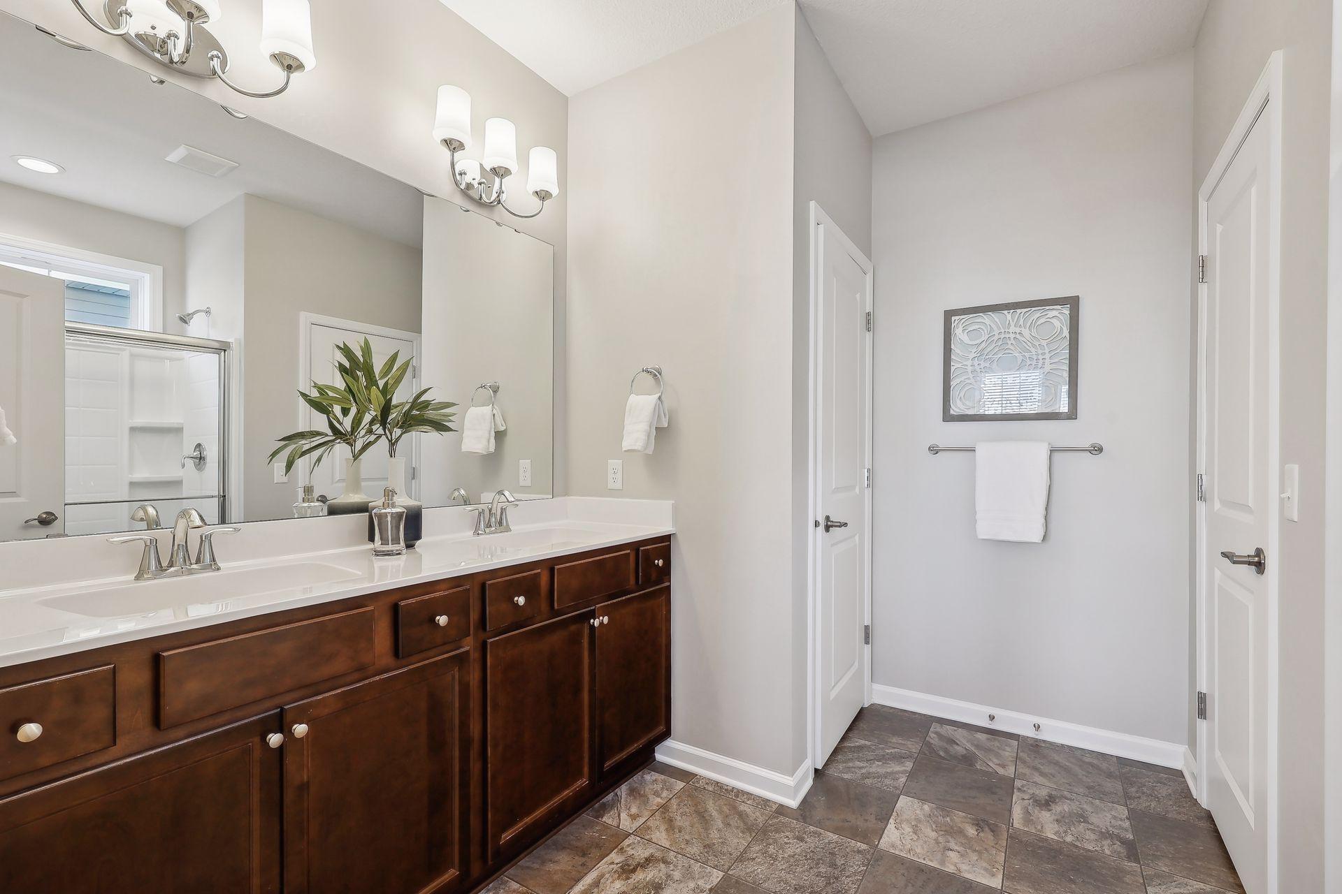 8194 Central Park Way N