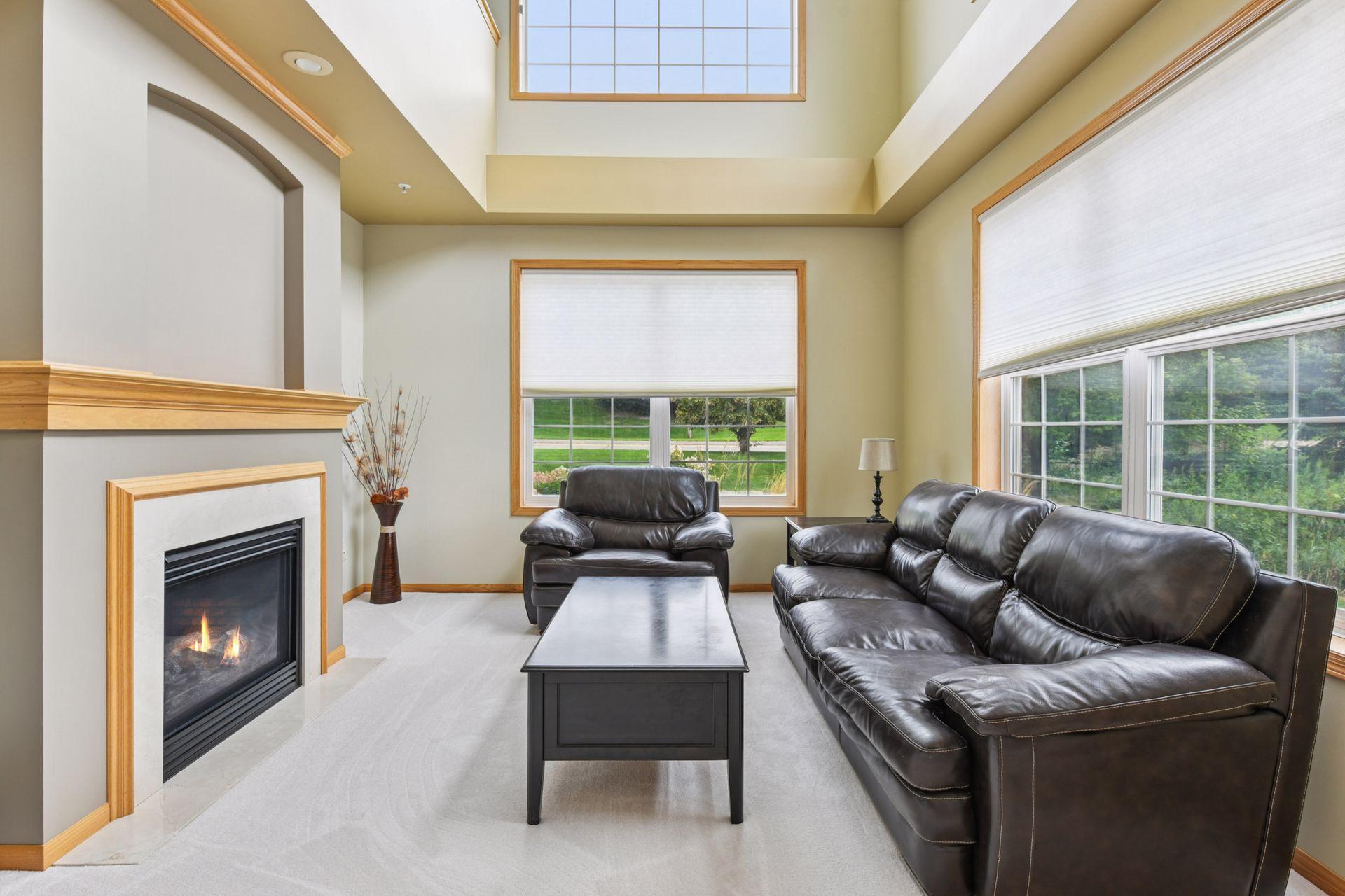 3615 Lawndale Lane N Unit: 32