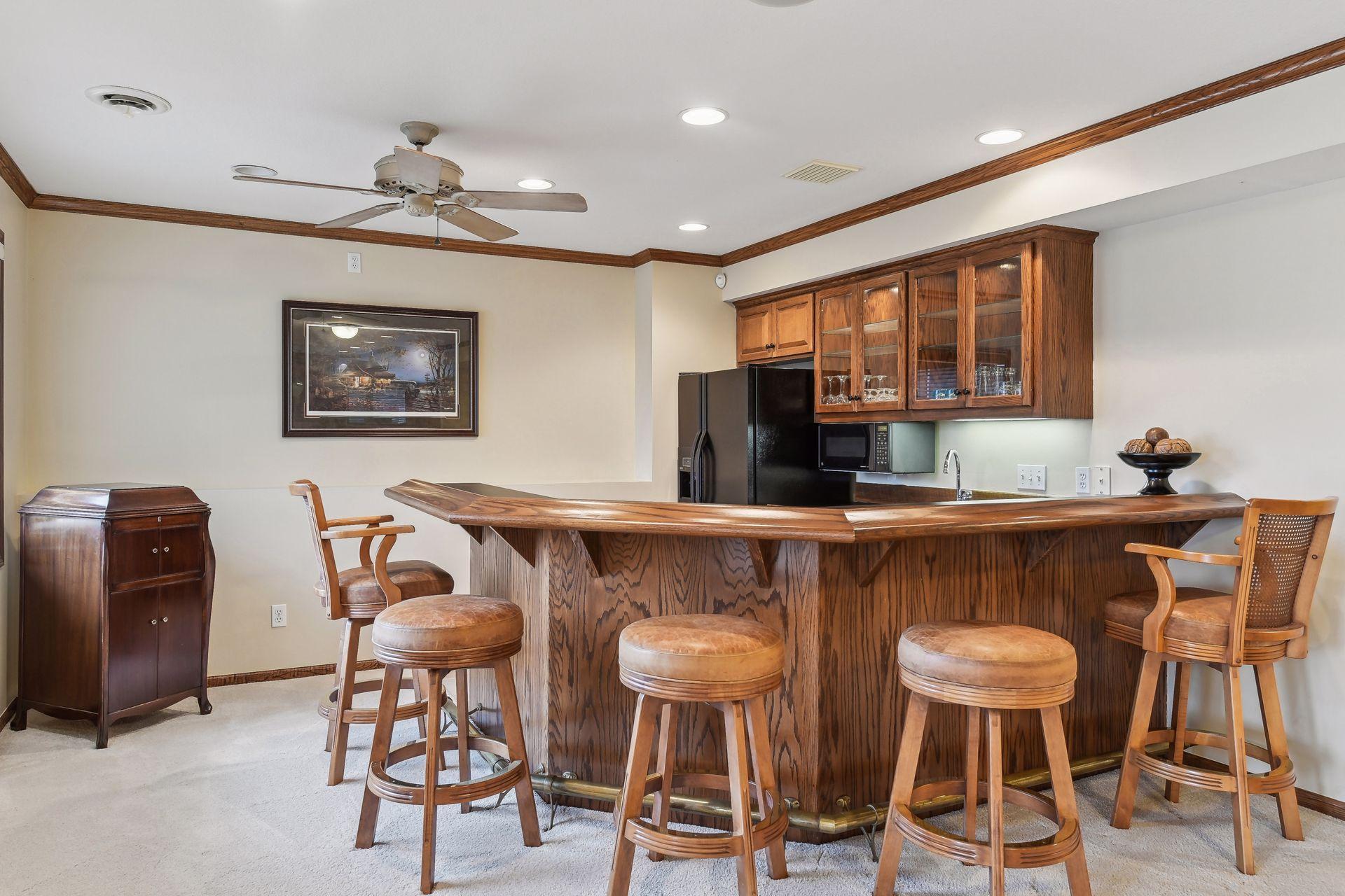 3445 Zircon Lane N