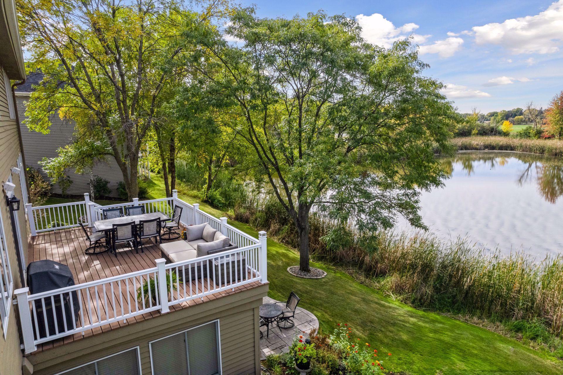 3445 Zircon Lane N