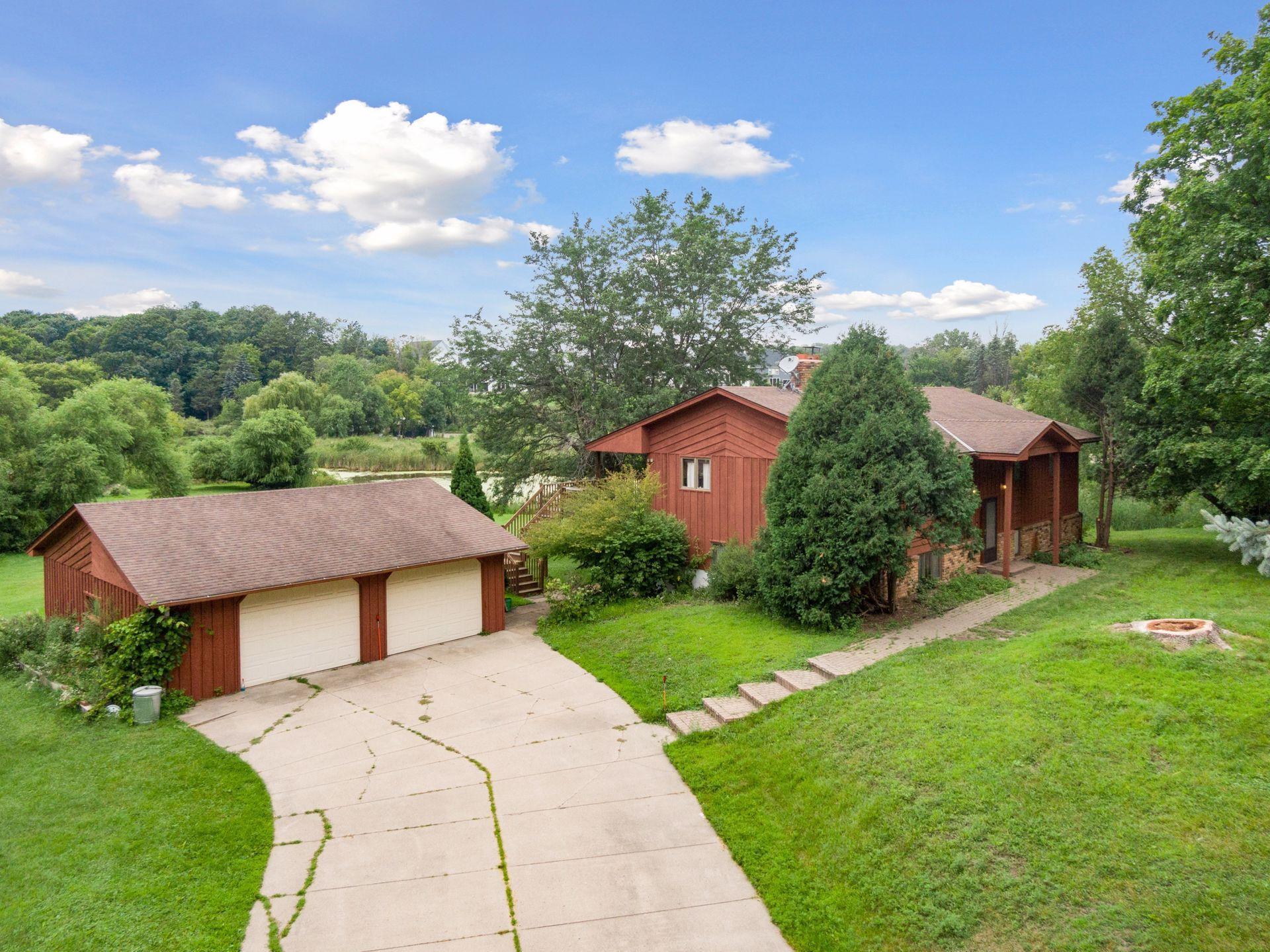 6225 Vicksburg Lane N