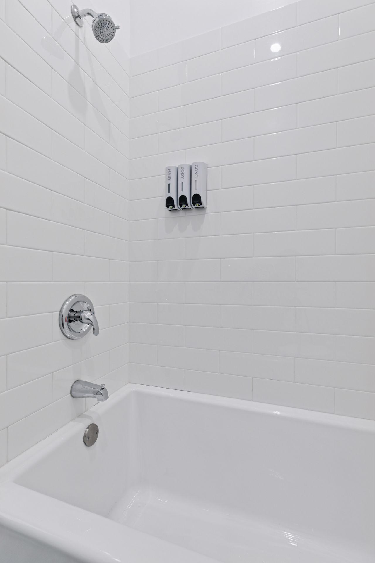 1021 Gardner Street E