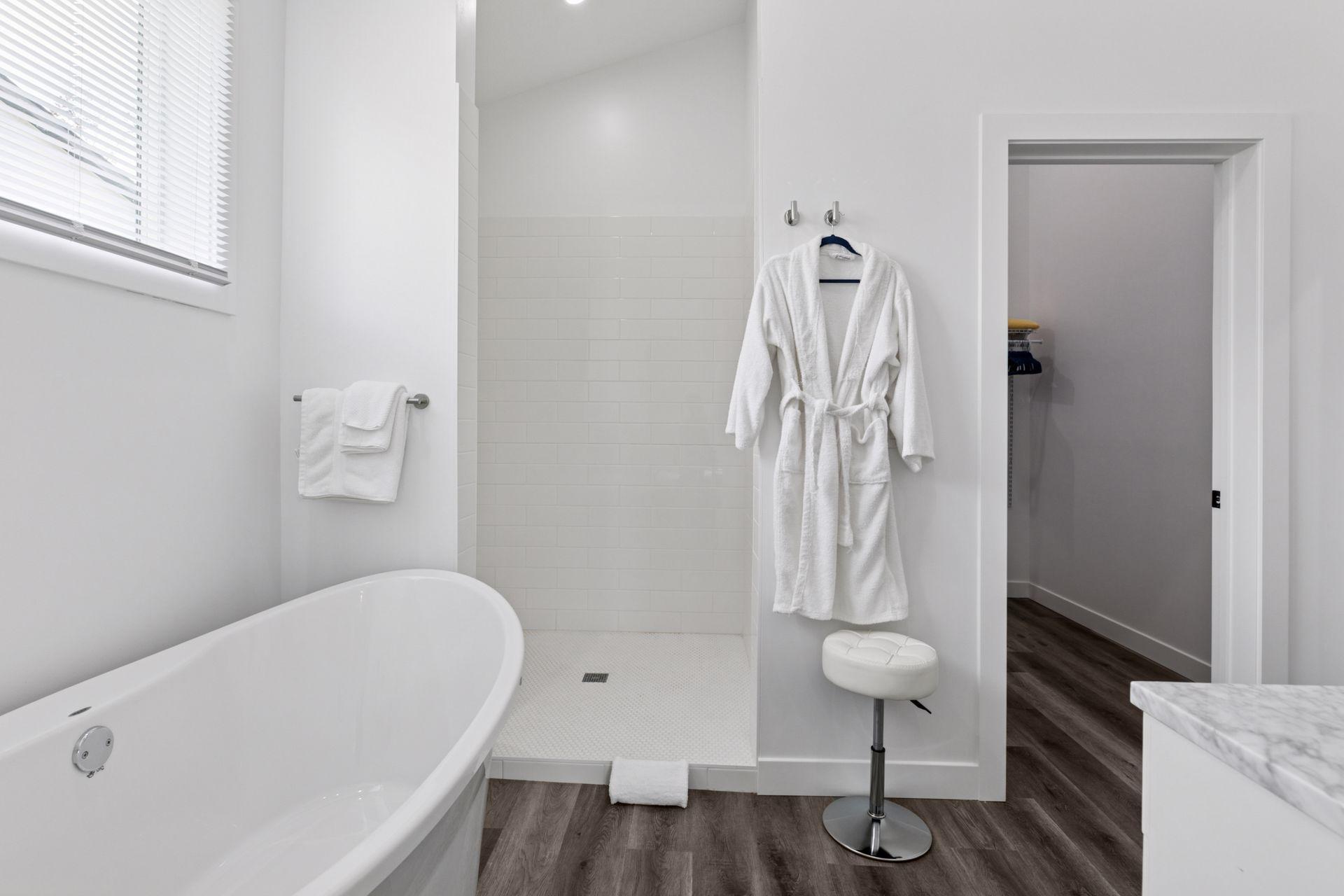 1021 Gardner Street E