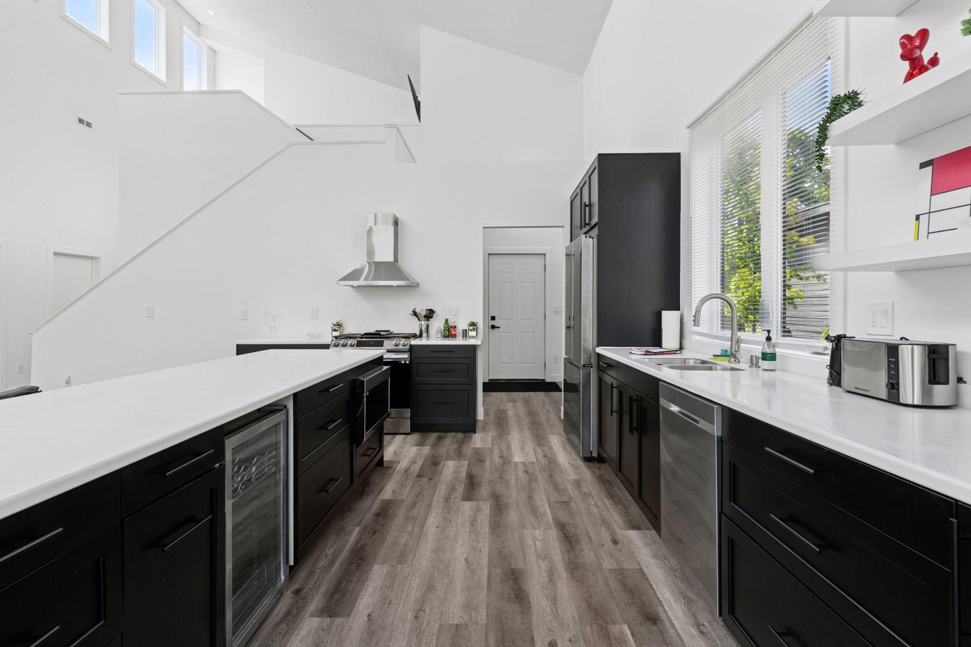 1021 Gardner Street E