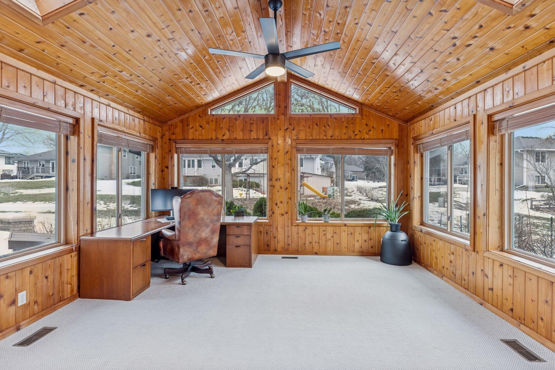 14997 Williamsburg Court