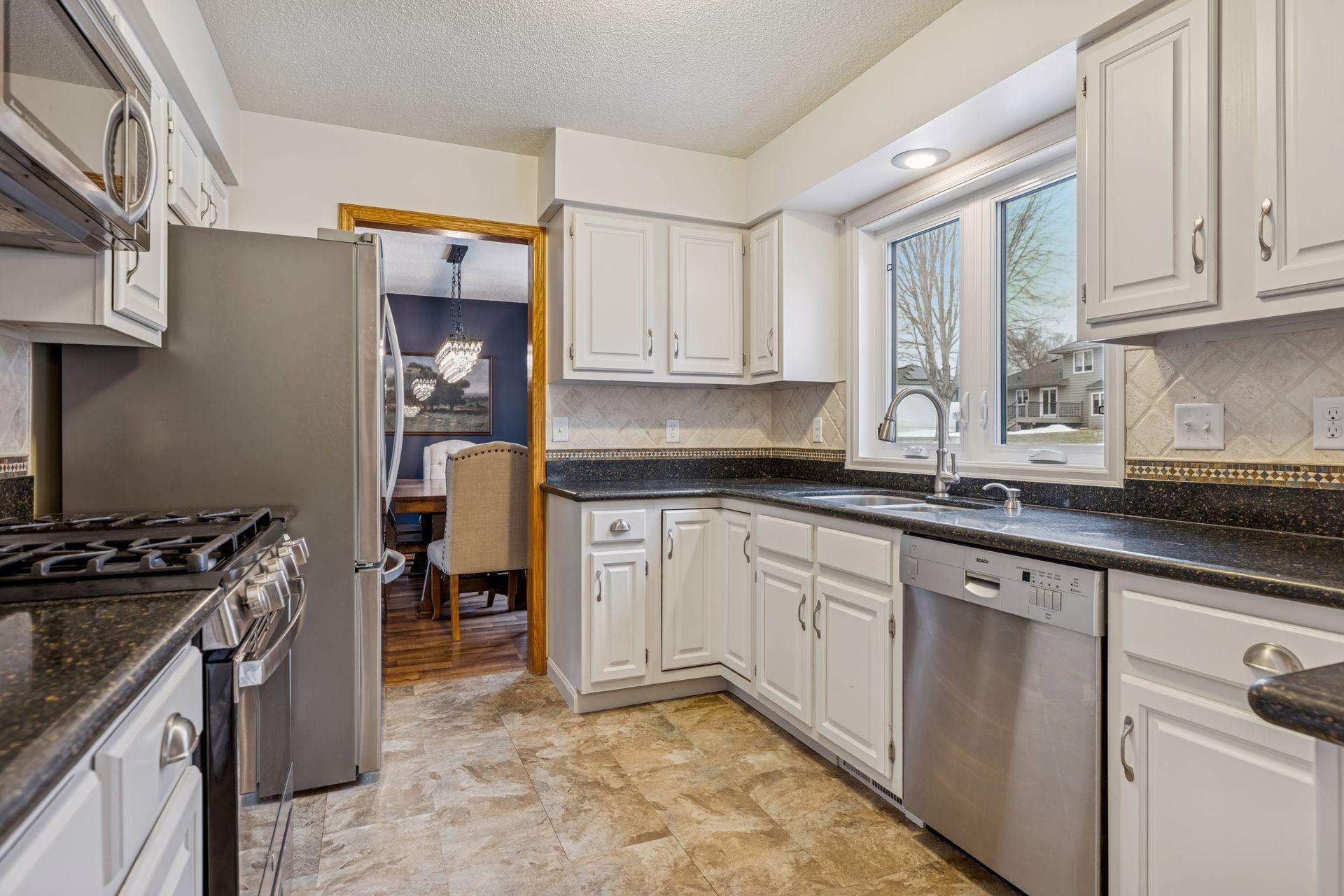 14997 Williamsburg Court