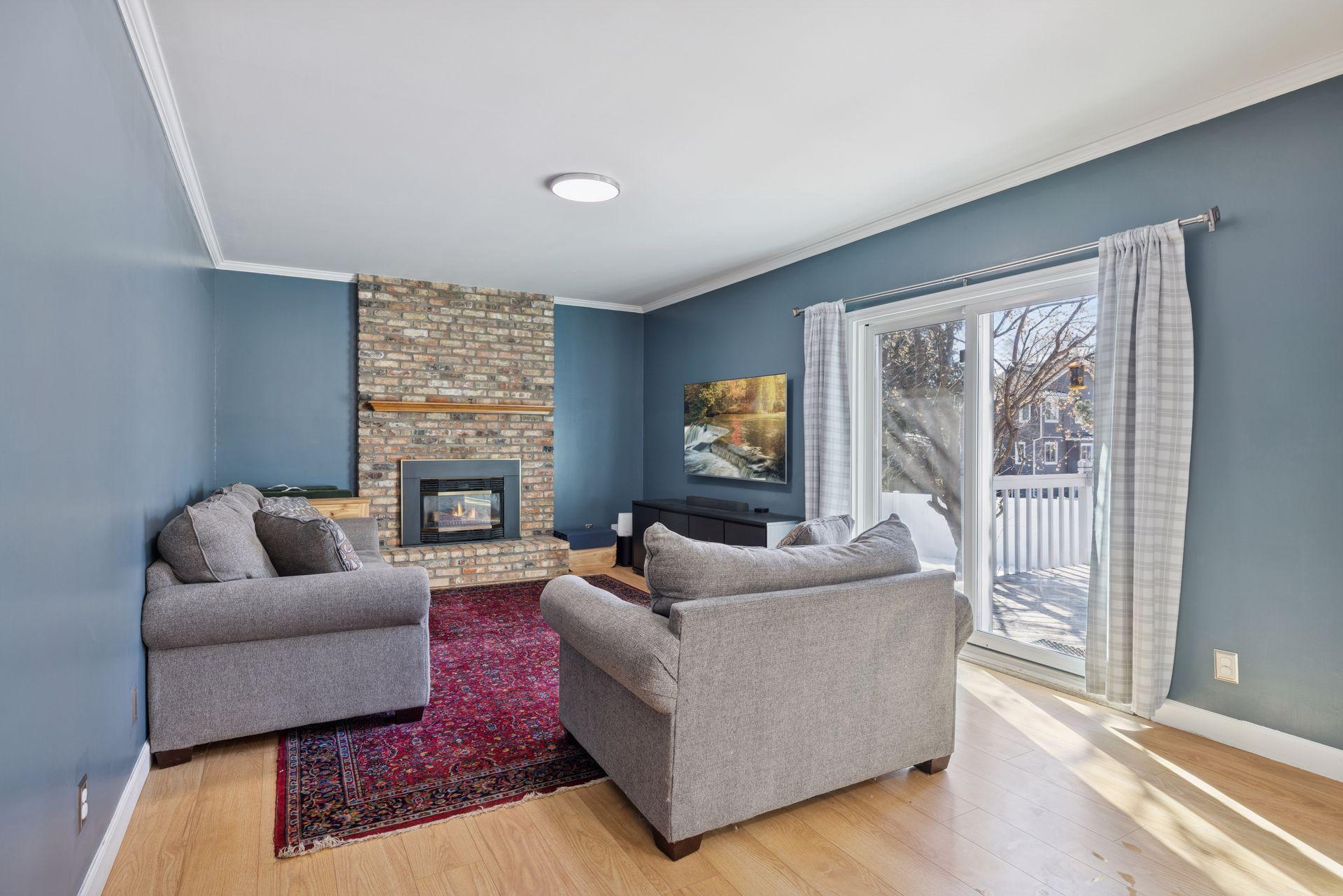 4645 Shenandoah Lane N