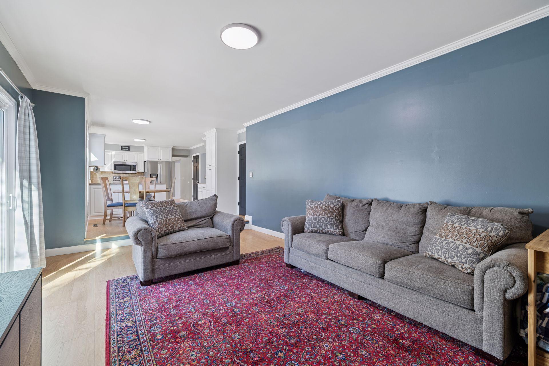 4645 Shenandoah Lane N