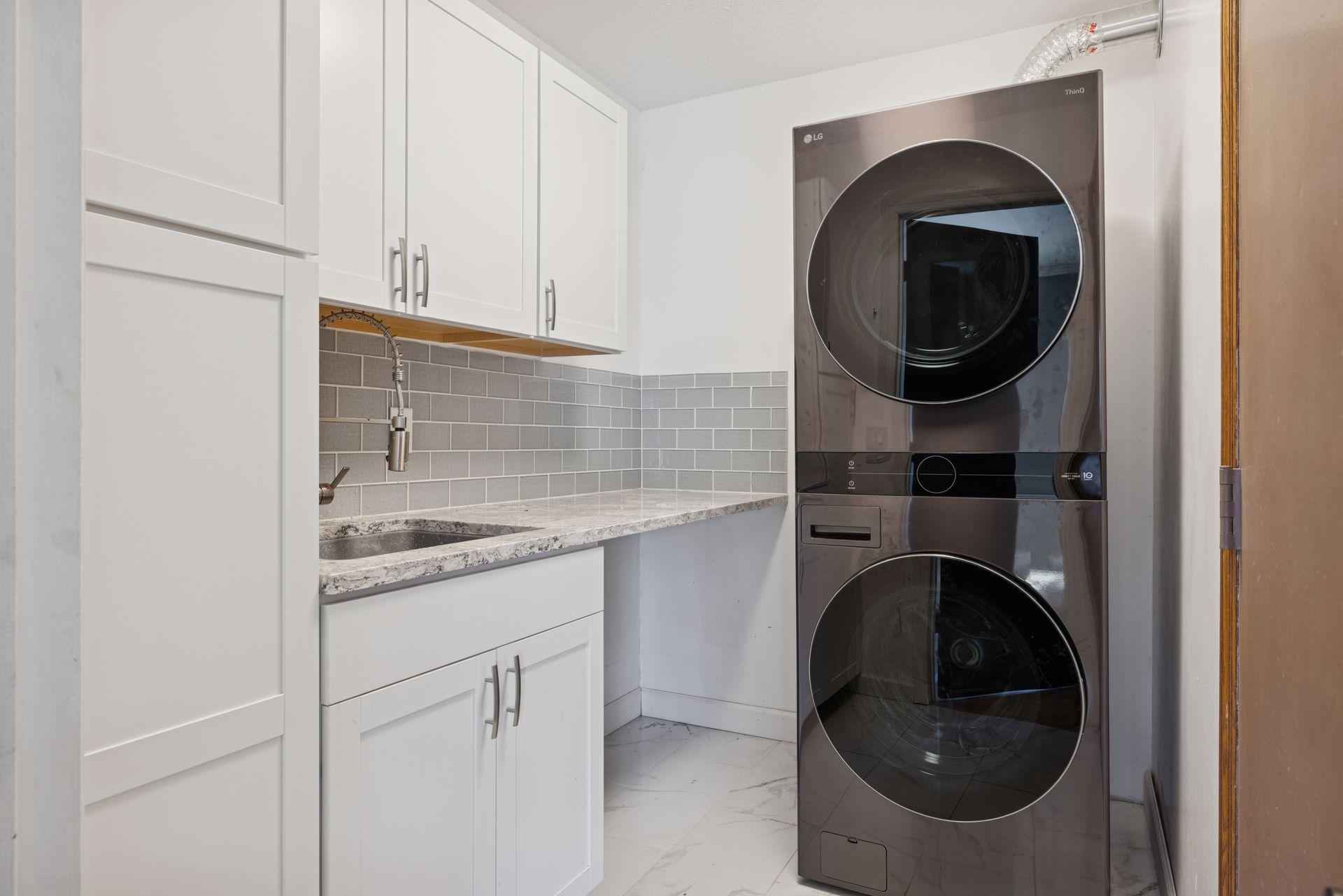 4645 Shenandoah Lane N