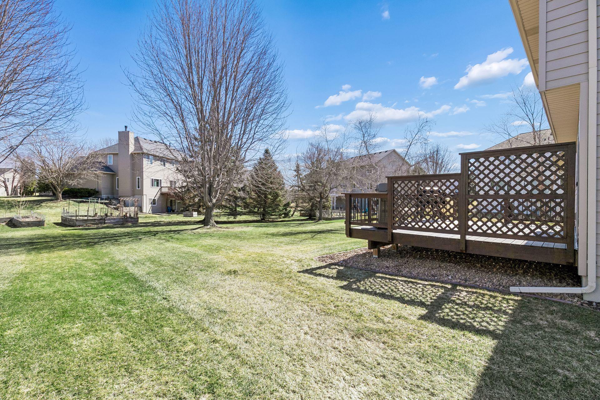 3810 Alvarado Lane N