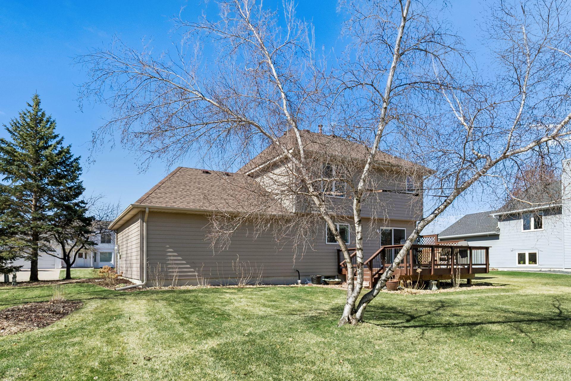 3810 Alvarado Lane N