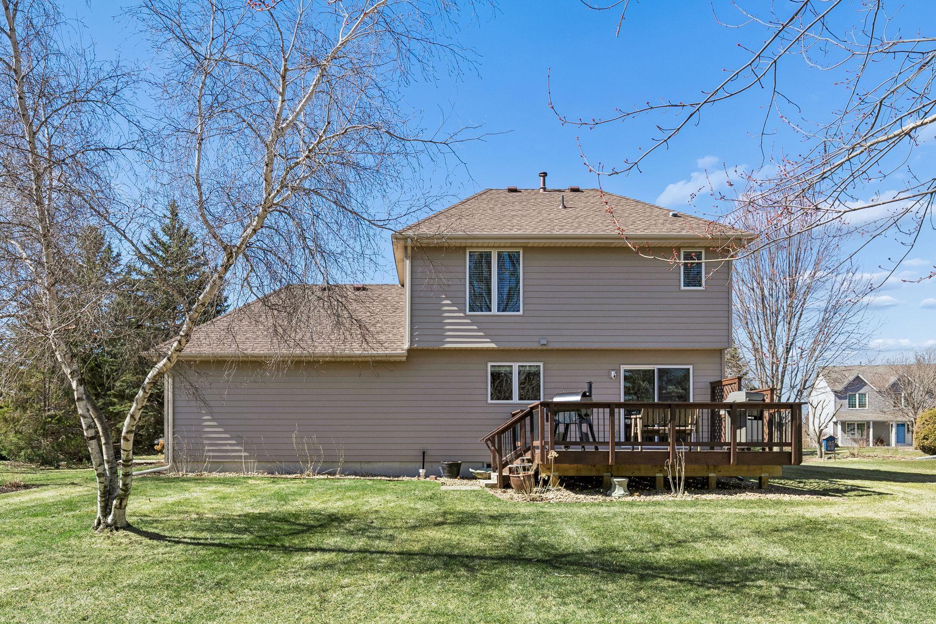 3810 Alvarado Lane N