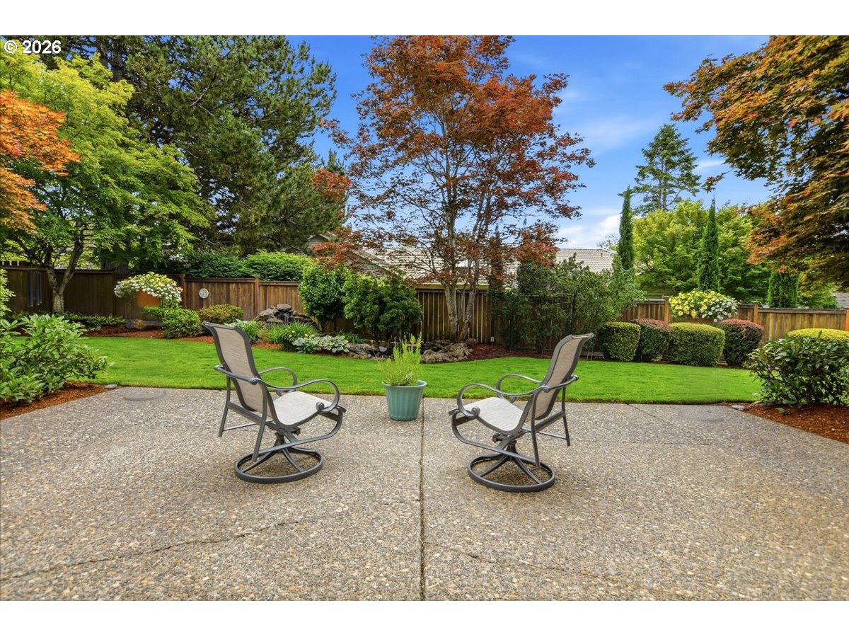 14590 SW PEACHTREE DR