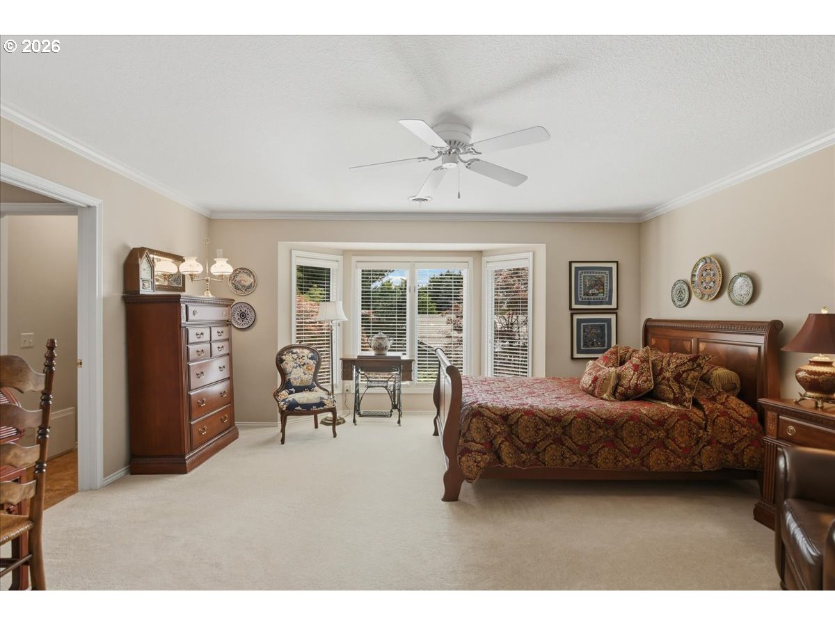 14590 SW PEACHTREE DR