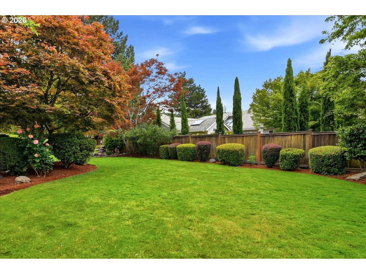 14590 SW PEACHTREE DR
