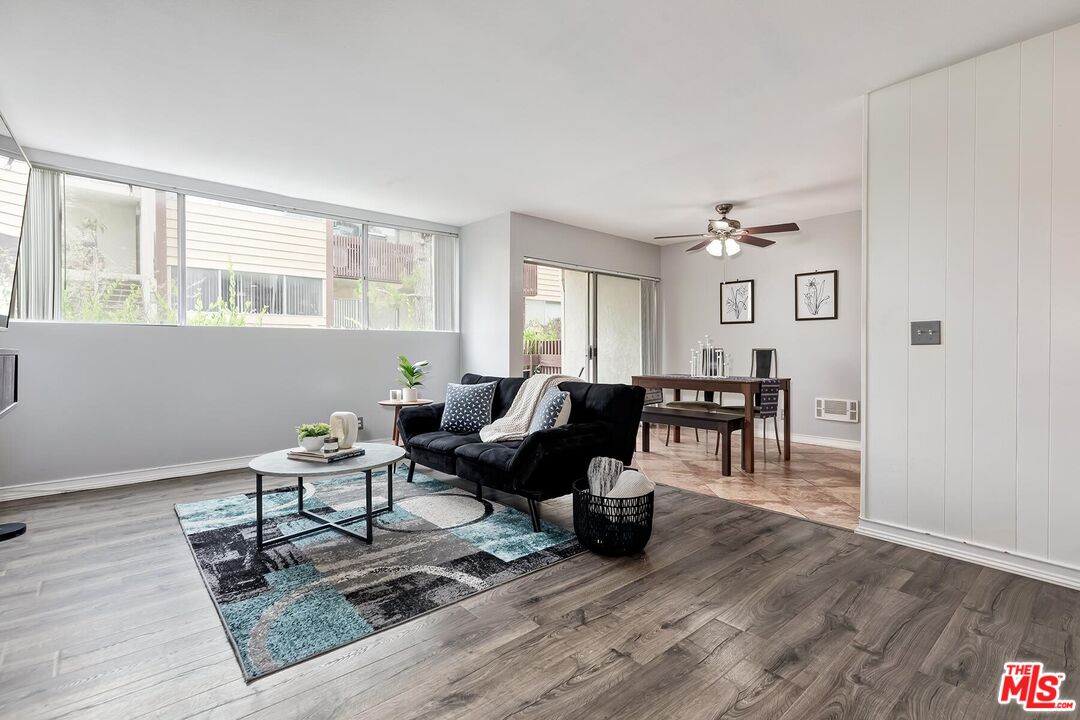 6050 Canterbury Dr Unit: E117