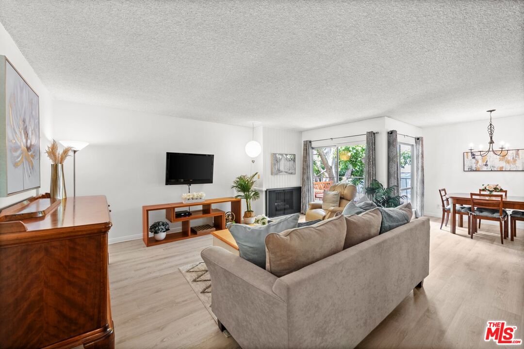 5845 Doverwood Dr Unit: 102