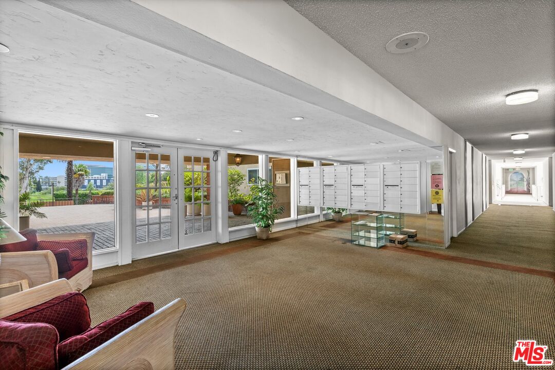 5845 Doverwood Dr Unit: 102